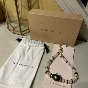 White and Gold Necklace